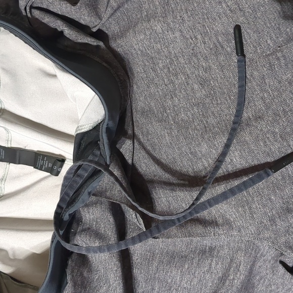 Lululemon T.H.E. Short Linerless Heathered Texture Printed Grey size Large - Picture 14 of 14